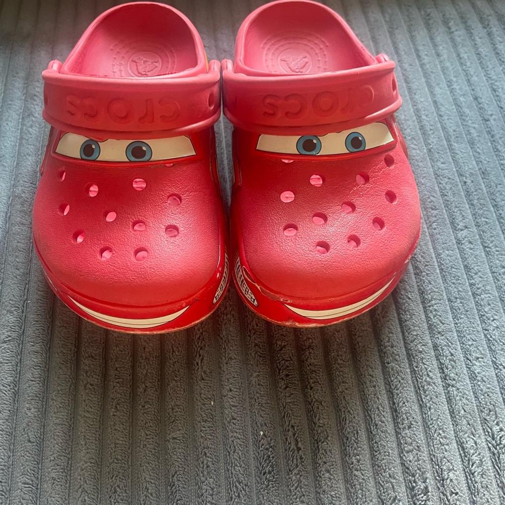 Lightning McQueen crocs size 8c